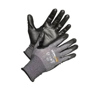 Detaljbild nitrilbeläggning Worksafe Cut 442-F handske.